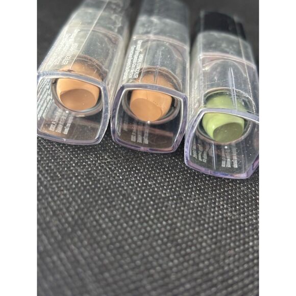Palladio Herbal Stick Concealers Ivory + Green - Picture 2 of 4